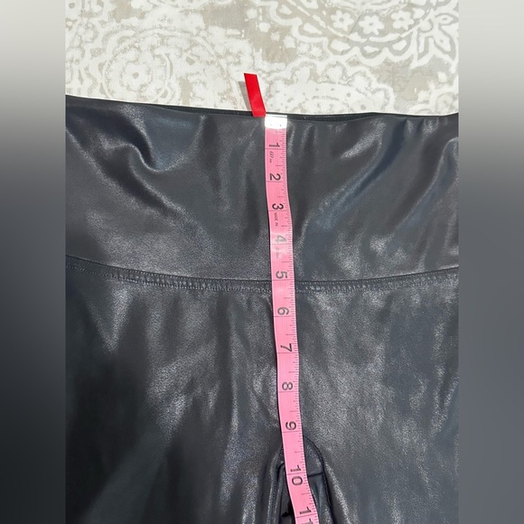SPANX Black High-Waisted Leggings - Picture 6 of 7
